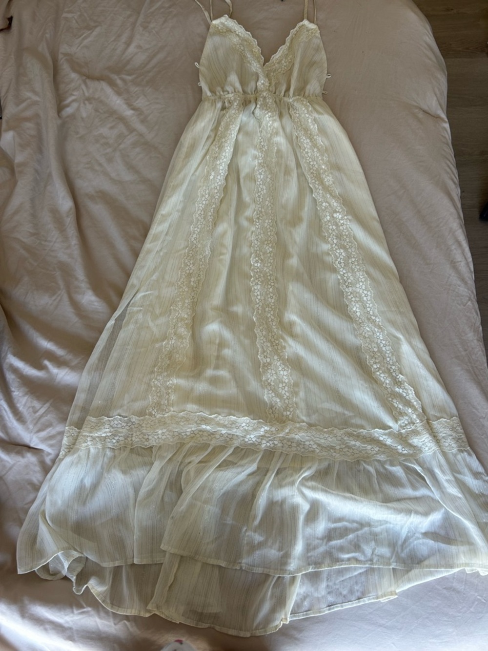 Forever 21 Cream Lace Maxi Dress